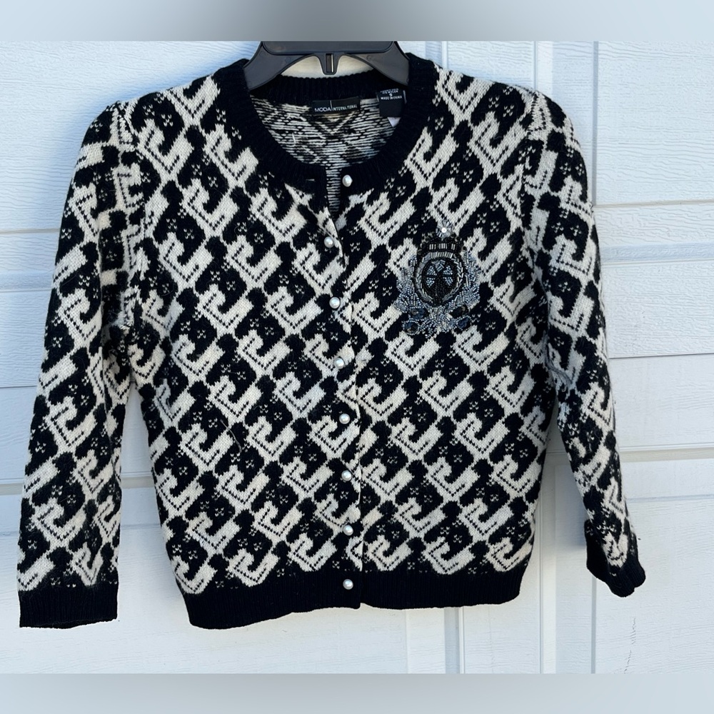 Moda InternatIonal Cardigan Top Women’s black/white Knit Wool Rabbit Bl…